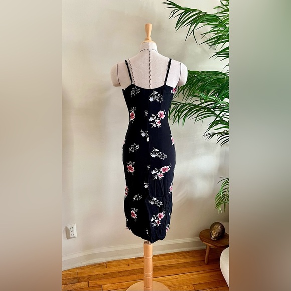 Abercrombie & Fitch Black Floral Midi Dress  With Slit | Size XXS - Picture 3 of 6